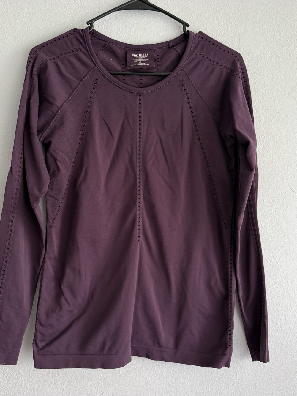Athleta Foothill Seamless Long Sleeve - Size Medium